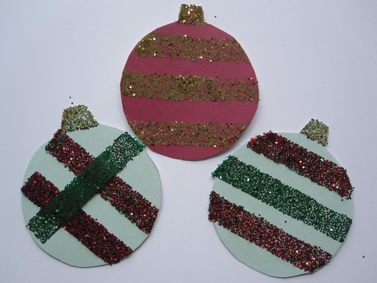 Mess Free Glitter Ornament