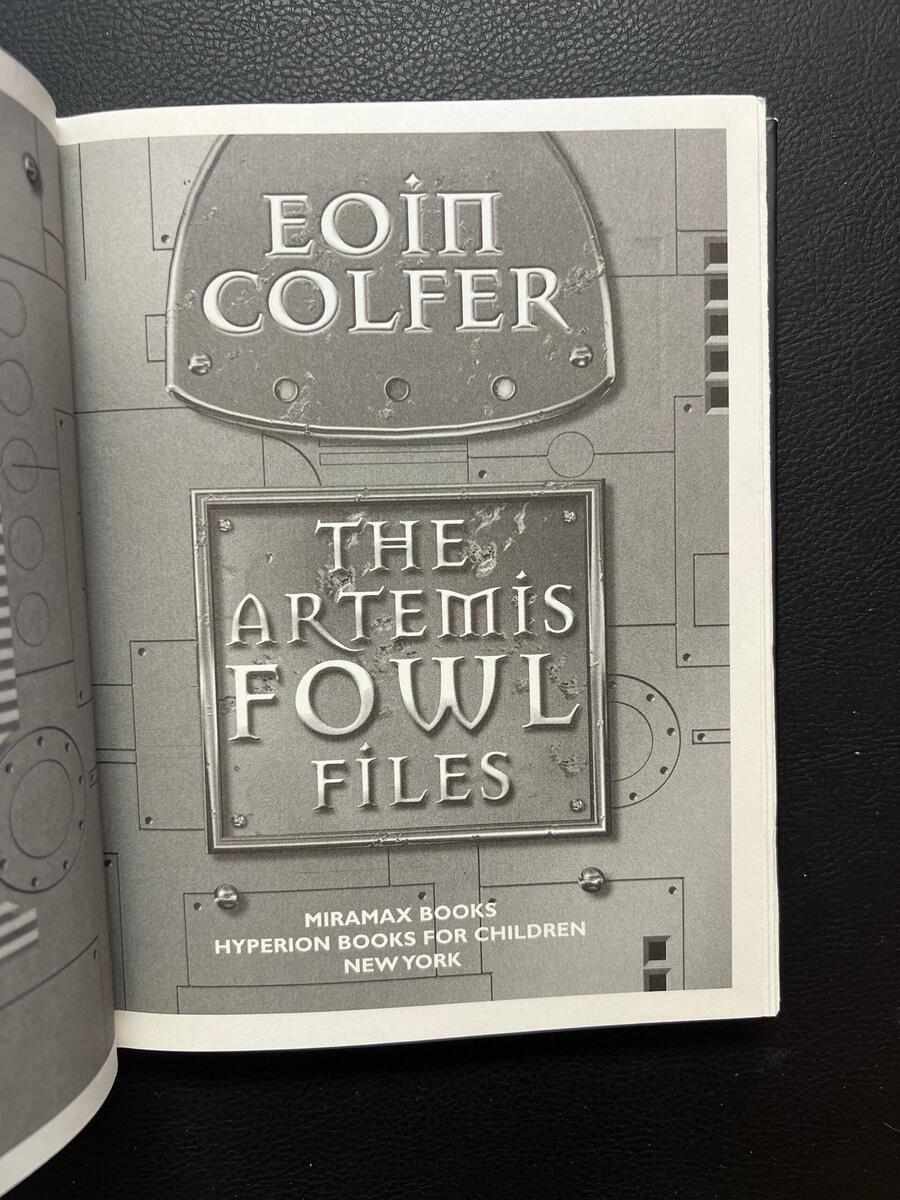 The Artemis Fowl Files By Eoin Colfer First American Edition Copyright 2004 Etsy The Artemis Fowl Files By Eoin Colfer First American Edition Copyright 2004 Etsy